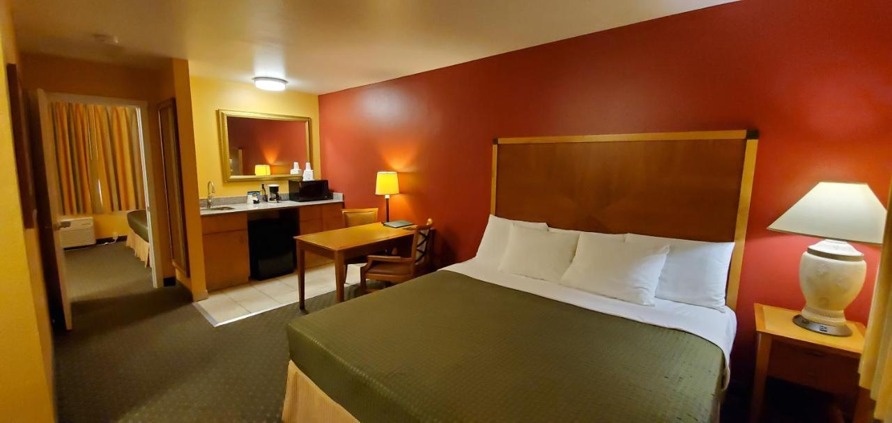 Olympic View Inn Sequim Exteriér fotografie