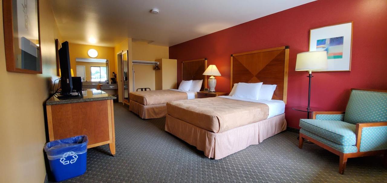 Olympic View Inn Sequim Exteriér fotografie